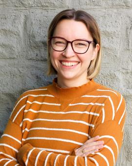 Liz Kopecky Headshot